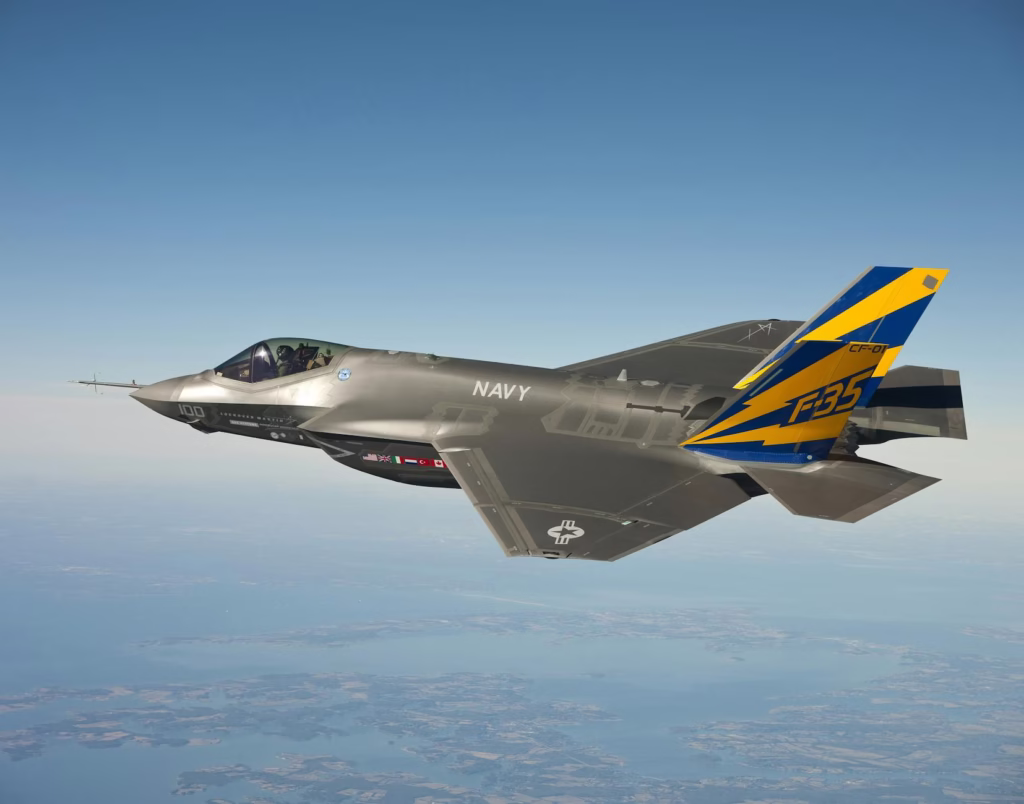 Viral fake news US Venezuela invasion debunked 1 fighter-jet-jet-lockheed-martin-f-35-lightning-ii-2011-78786.jpeg